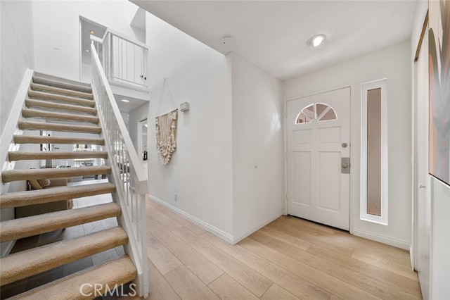 Detail Gallery Image 3 of 36 For 16090 Tortola Cir, Huntington Beach,  CA 92649 - 3 Beds | 3 Baths