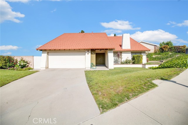 1684 Eveningside Drive photo 3