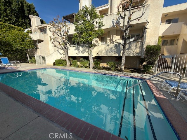 Front Image Thumbnail for CRSR26047114