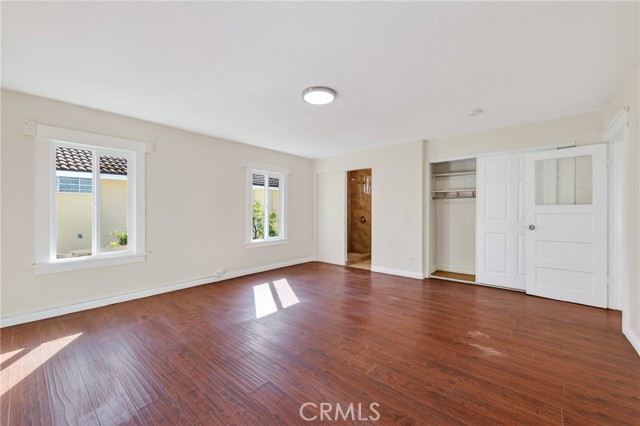 Image 12 of 31 For 417 Emerson Avenue