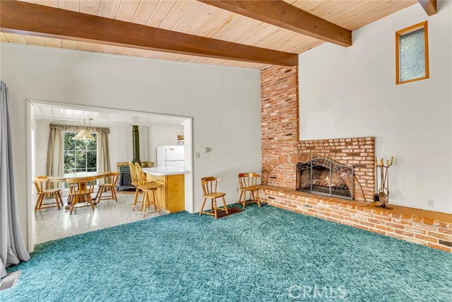 25405 Point Of Rocks Drive, Idyllwild CA: https://media.crmls.org/medias/6c937c64-297b-40ca-ba7c-d7fb61eaa362.jpg