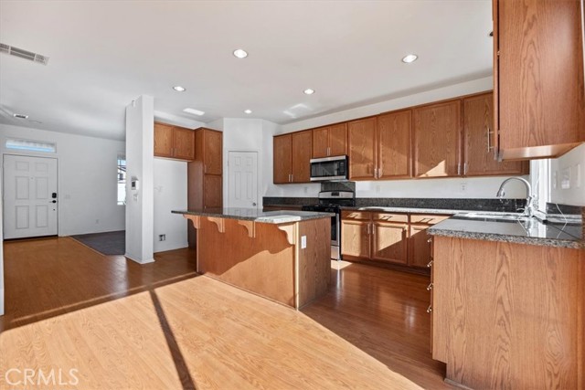 13223 Concord Drive, Victorville CA: https://media.crmls.org/medias/6c939404-2fcd-4a13-ad91-d61b13a93037.jpg