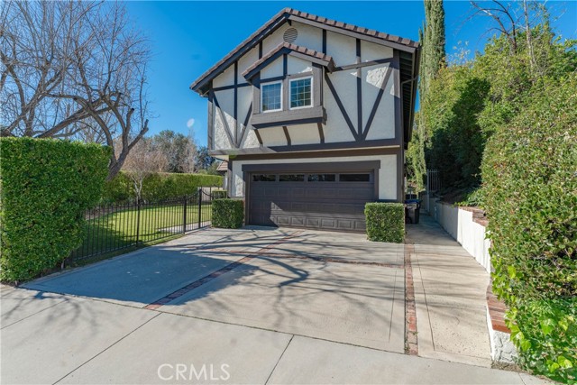 Detail Gallery Image 45 of 51 For 5501 Fairgrange Dr, Agoura Hills,  CA 91301 - 6 Beds | 3 Baths