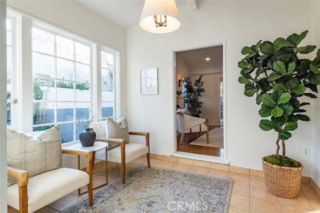 Detail Gallery Image 26 of 41 For 266 Park Ave, Long Beach,  CA 90803 - 4 Beds | 2 Baths