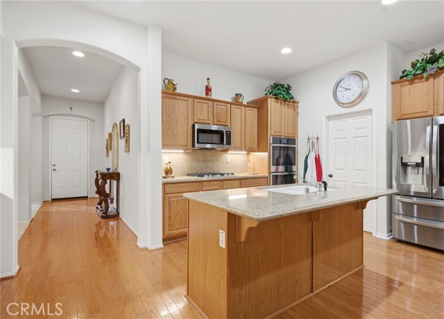 Detail Gallery Image 11 of 32 For 19629 Capital Peak Ln, Riverside,  CA 92508 - 4 Beds | 2 Baths