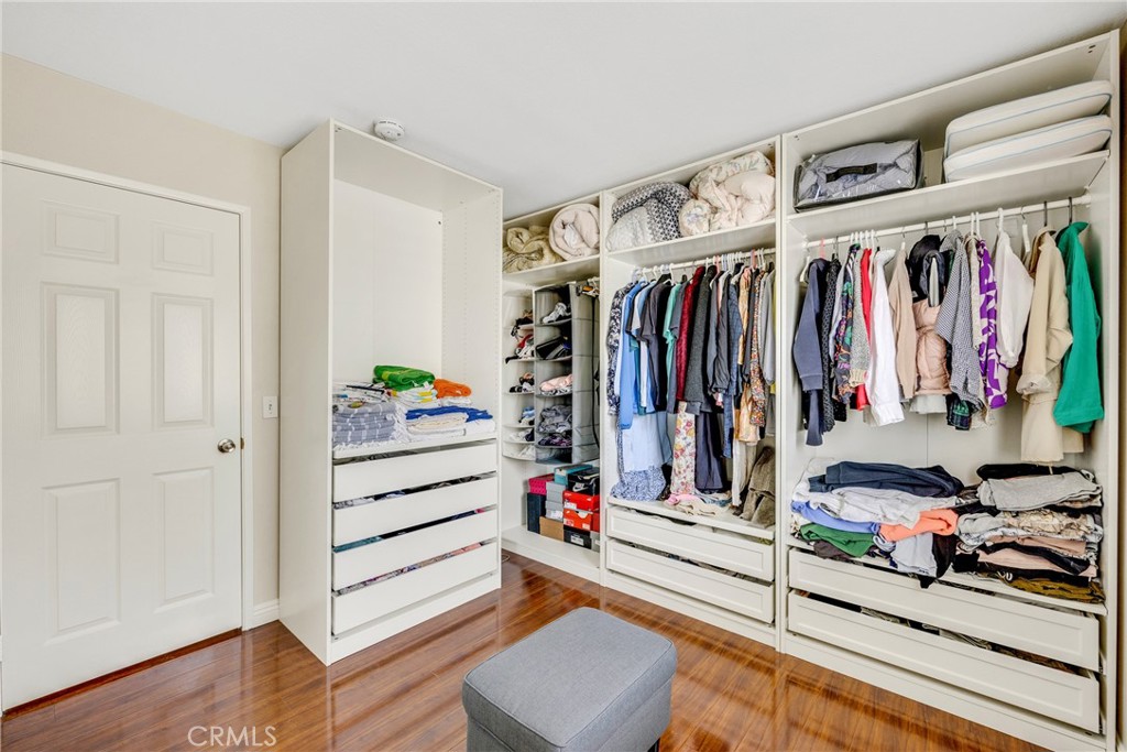 MLS #WS25153585 img 34