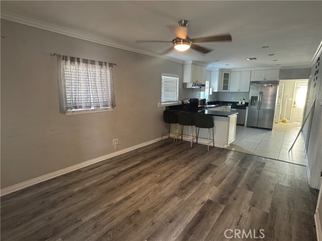 594 Lemon St, Orange CA: https://media.crmls.org/medias/6c9721ab-6b98-445b-94bf-7344b0e9ed6c.jpg