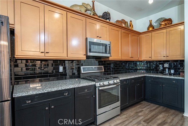 345 Lucinda Terrace, Beaumont CA: https://media.crmls.org/medias/6c973fb7-dd69-4eb9-ba5b-d35720939805.jpg