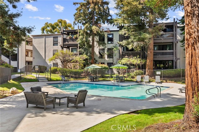 7740 Redlands Street, Playa del Rey CA: https://media.crmls.org/medias/6c97a725-a6a4-4c11-a417-8b7f44f54e22.jpg