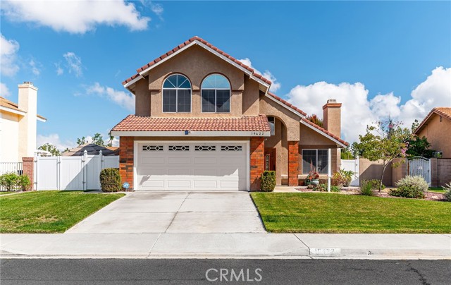 Detail Gallery Image 1 of 44 For 19422 Totem Ct, Riverside,  CA 92508 - 3 Beds | 2/1 Baths