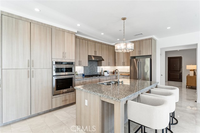 Detail Gallery Image 11 of 60 For 147 Oceano, Irvine,  CA 92602 - 3 Beds | 2/1 Baths