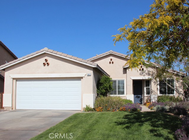 Detail Gallery Image 1 of 40 For 8653 Stone Creek Trl, Hesperia,  CA 92344 - 3 Beds | 2 Baths