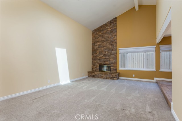 2034 Potter Avenue photo 6