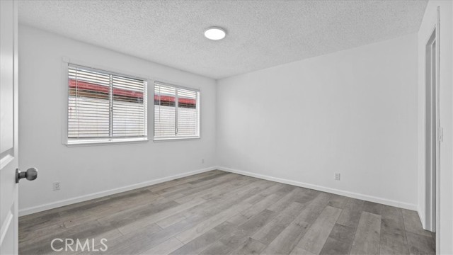 Detail Gallery Image 10 of 19 For 66297 6th St, Desert Hot Springs,  CA 92240 - 4 Beds | 2 Baths