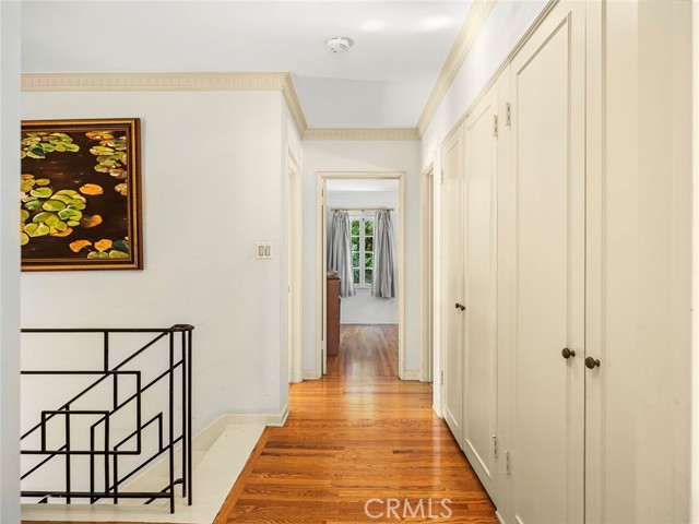 1624 Arboles Drive, Glendale CA: https://media.crmls.org/medias/6c9cd5b5-4178-4822-af77-5aad24aeff97.jpg