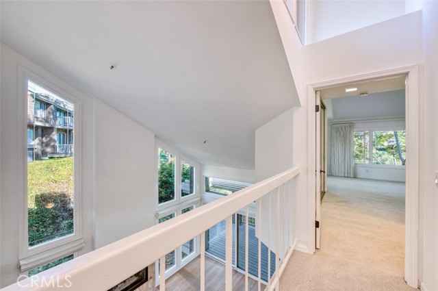 Detail Gallery Image 23 of 38 For 17 Sea Island Dr, Newport Beach,  CA 92660 - 2 Beds | 2/1 Baths