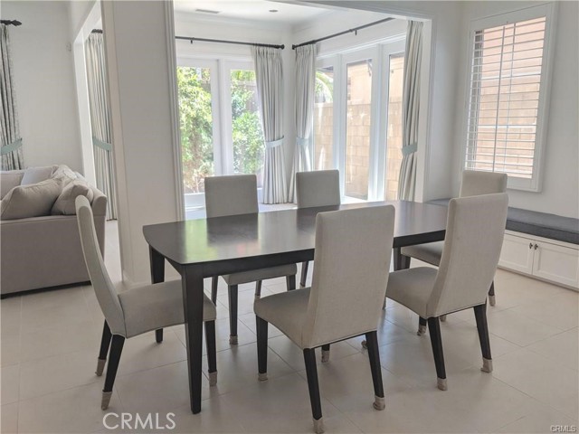 Detail Gallery Image 4 of 24 For 62 Acorn, Irvine,  CA 92620 - 4 Beds | 2/1 Baths