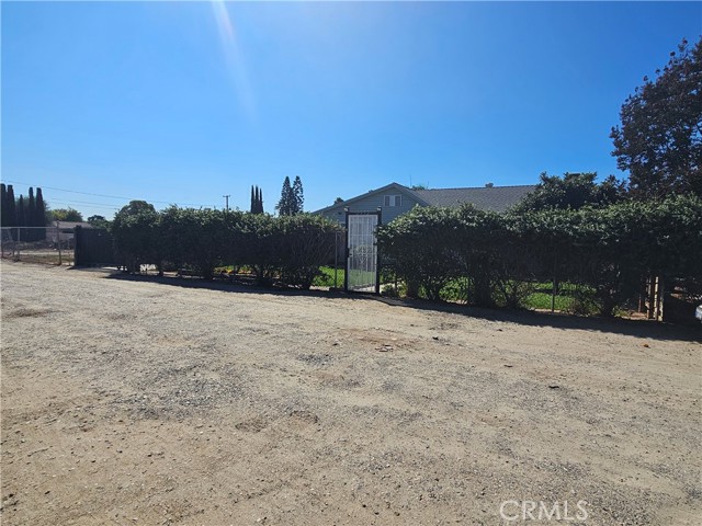 2352 California Ave photo 17