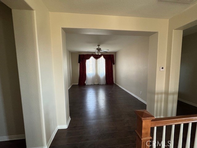 Detail Gallery Image 26 of 53 For 16034 Skyridge Dr, Riverside,  CA 92509 - 4 Beds | 4 Baths