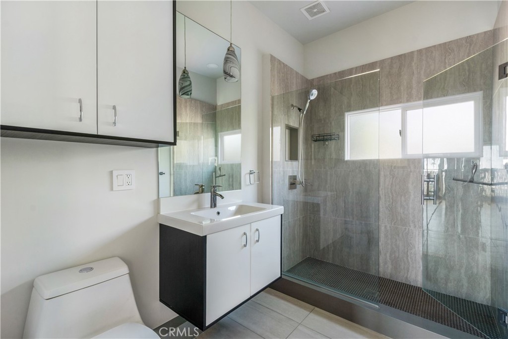 MLS #OC26003055 image #7
