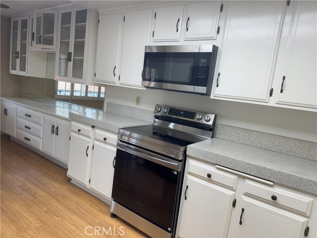 3300 Via Carrizo, Laguna Woods CA: https://media.crmls.org/medias/6ca2a445-2522-4306-a86b-f81128383231.jpg