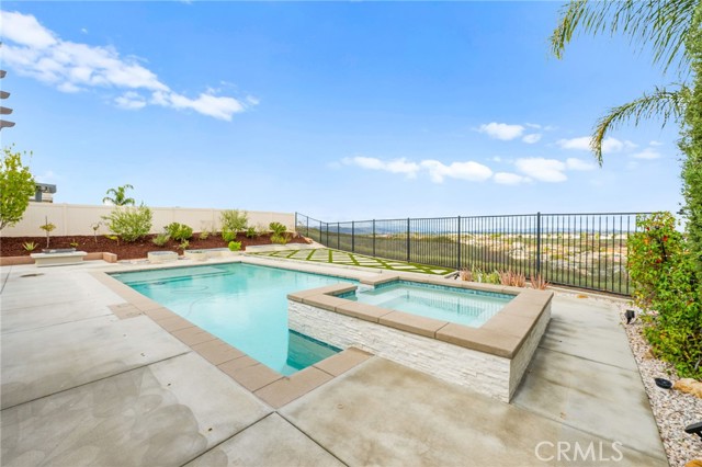 Image 59 of 75 For 45745 Altree Court