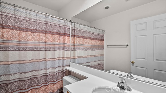 Detail Gallery Image 32 of 32 For 9001 Owensmouth Ave #3,  Canoga Park,  CA 91304 - 3 Beds | 2/1 Baths