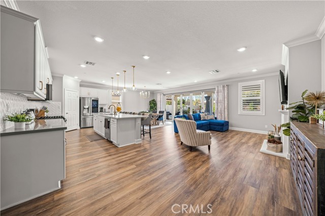 Detail Gallery Image 9 of 42 For 36035 Pepperdine Ct, Winchester,  CA 92596 - 4 Beds | 2 Baths