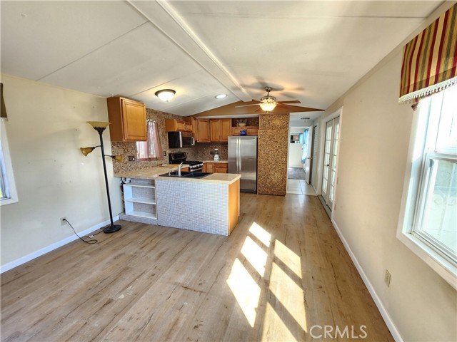 Detail Gallery Image 11 of 39 For 765 Mesa View Dr #22,  Arroyo Grande,  CA 93420 - 2 Beds | 2 Baths