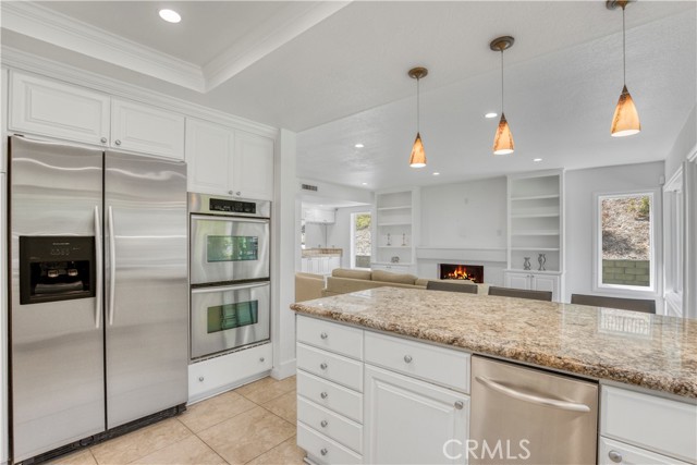 Detail Gallery Image 12 of 43 For 7101 Shadow Ridge Ct, West Hills,  CA 91307 - 3 Beds | 2/1 Baths
