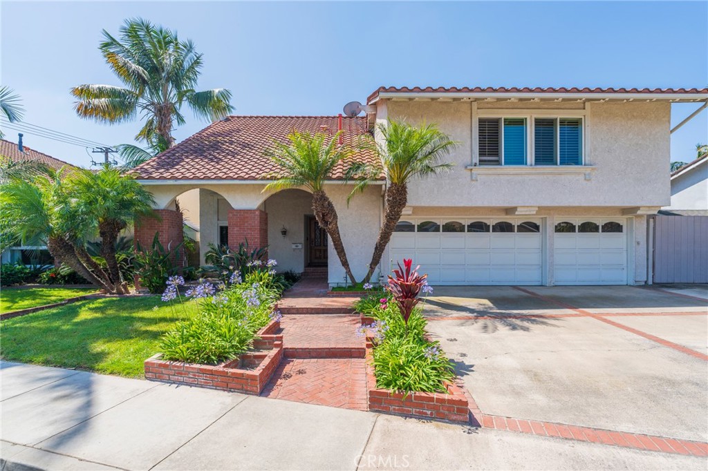 MLS #OC26110443 image #3