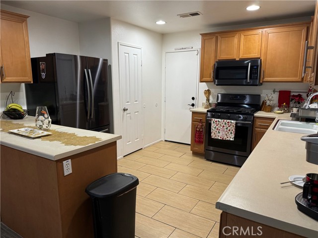 Detail Gallery Image 22 of 29 For 567 Botan St, Perris,  CA 92571 - 4 Beds | 2/1 Baths