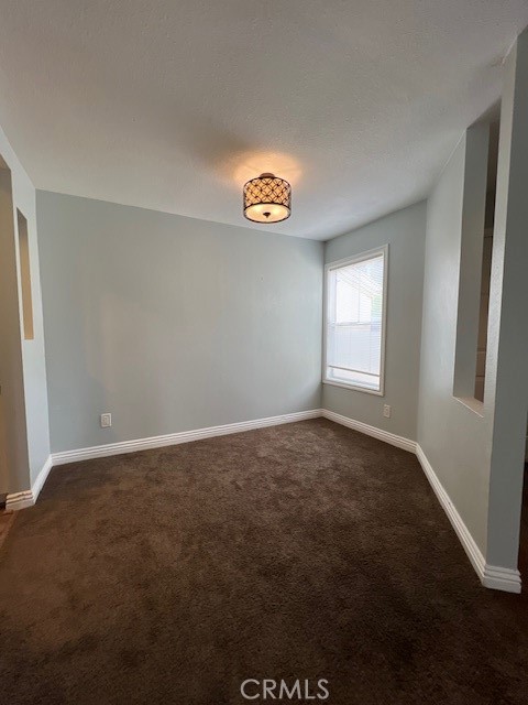 2015 Lakeridge Circle, Chula Vista CA: https://media.crmls.org/medias/6ca70b94-f39c-444f-9849-4471c724c333.jpg