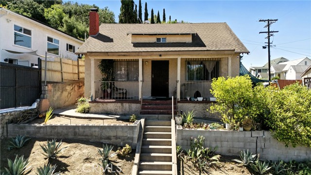 6178 Roy st, Los Angeles CA: https://media.crmls.org/medias/6ca7cb6c-8ed0-4372-903d-855ea08cc461.jpg