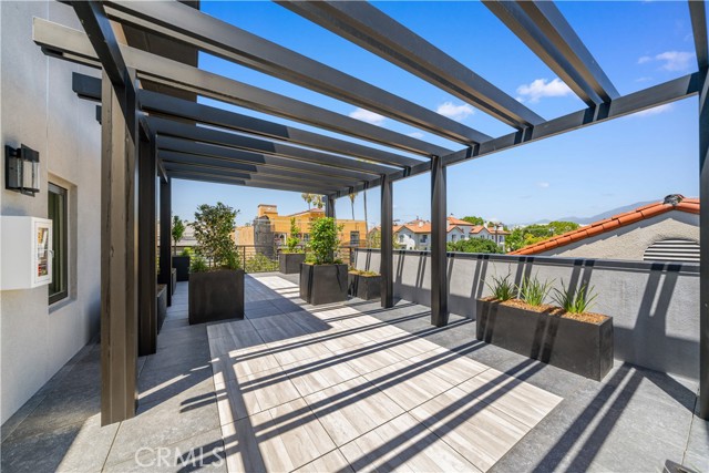 150 S Oak Knoll Avenue, Pasadena CA: https://media.crmls.org/medias/6ca7f9df-ac93-4e05-9578-80ddc1592541.jpg