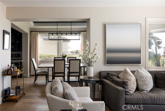 420 De Sola Terrace, Corona del Mar CA: https://media.crmls.org/medias/6ca8f30c-931c-41db-a686-18b5fd3138c1.jpg