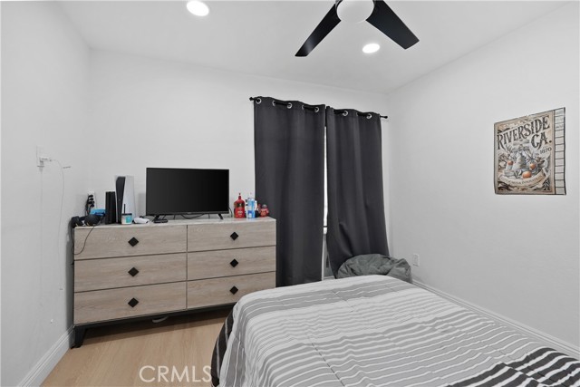 Detail Gallery Image 10 of 14 For 24811 Sundial Way, Moreno Valley,  CA 92557 - 4 Beds | 2 Baths