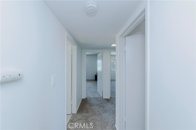 2401 El Portal Way, Oxnard CA: https://media.crmls.org/medias/6cac4e76-4ccc-4d9e-8548-4701a7acf0c0.jpg