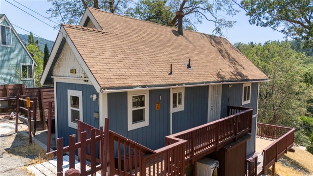29251 Lake Brook Avenue, Cedar Glen CA: https://media.crmls.org/medias/6cae3c74-8db3-41da-8e47-a5dd6466ff91.jpg