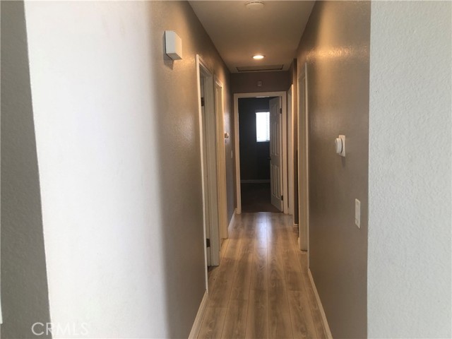 Detail Gallery Image 6 of 9 For 17946 Fairfax, Fontana,  CA 92336 - 4 Beds | 2 Baths