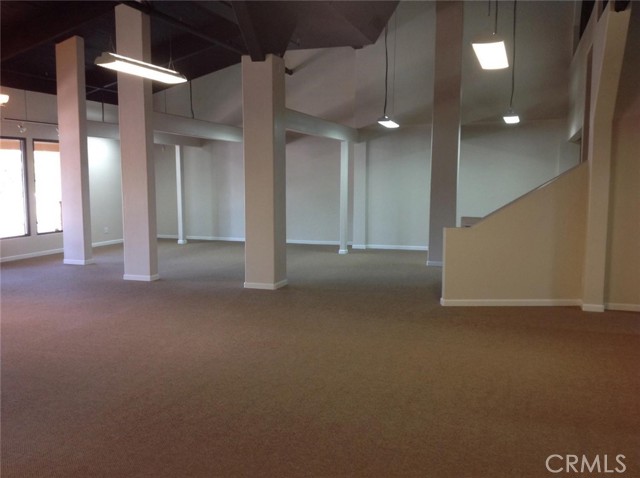 5135 N Blackstone Avenue, Fresno, California 93710, ,Commercial Sale,For Sale,5135 N Blackstone Avenue,CRFR23206420