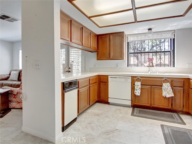 Detail Gallery Image 11 of 58 For 9031 Lampson Avenue, Garden Grove,  CA 92841 - 3 Beds | 2 Baths
