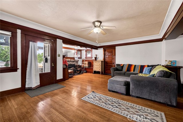 Detail Gallery Image 8 of 59 For 1121 Marin, Corning,  CA 96021 - 3 Beds | 1 Baths