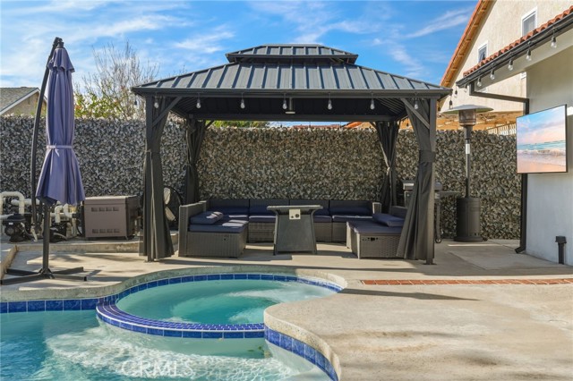 Detail Gallery Image 20 of 23 For 27630 Hartford Ave, Castaic,  CA 91384 - 3 Beds | 2 Baths