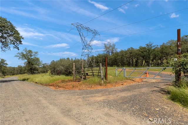 Detail Gallery Image 1 of 8 For 5 Oregon Gulch Road, Oroville,  CA 95965 - – Beds | – Baths