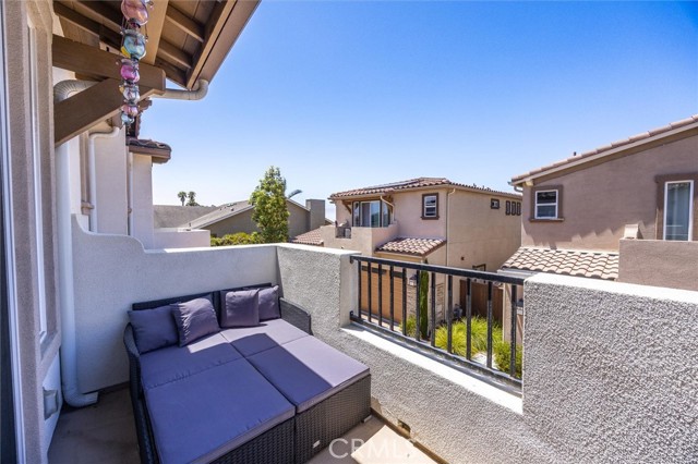 1221 Sand Dollar Drive, Grover Beach CA: https://media.crmls.org/medias/6cb21298-3ec6-4051-ac77-61190e4efbc9.jpg