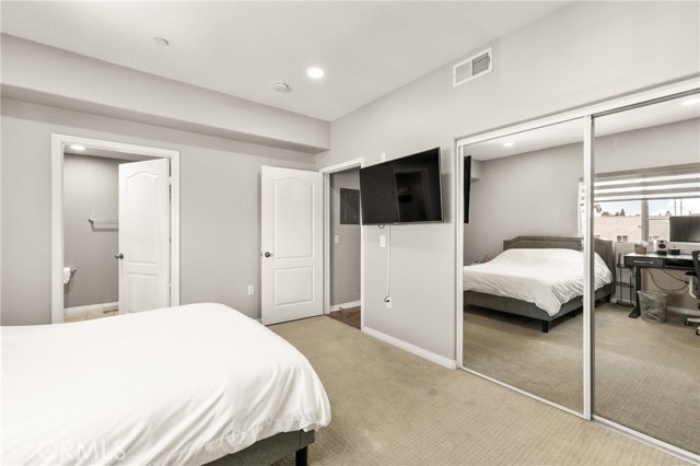 17230 Newhope Street, Fountain Valley CA: https://media.crmls.org/medias/6cb21933-36f4-48d8-ba1f-4fa790cbf17d.jpg