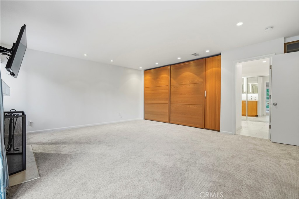 MLS #SR25259288 image #14