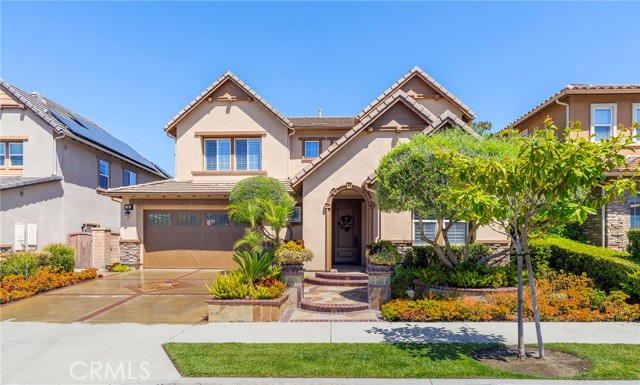 Detail Gallery Image 2 of 72 For 16 Alisal Court, Aliso Viejo,  CA 92656 - 4 Beds | 4/1 Baths