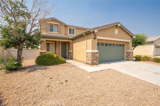 Detail Gallery Image 3 of 49 For 16620 Desert Lily St, Victorville,  CA 92394 - 4 Beds | 2/1 Baths